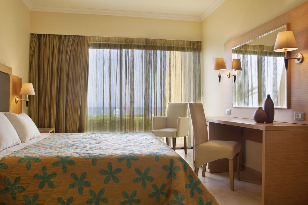 Resort Sol Cosmopolitan Rhodes 4*