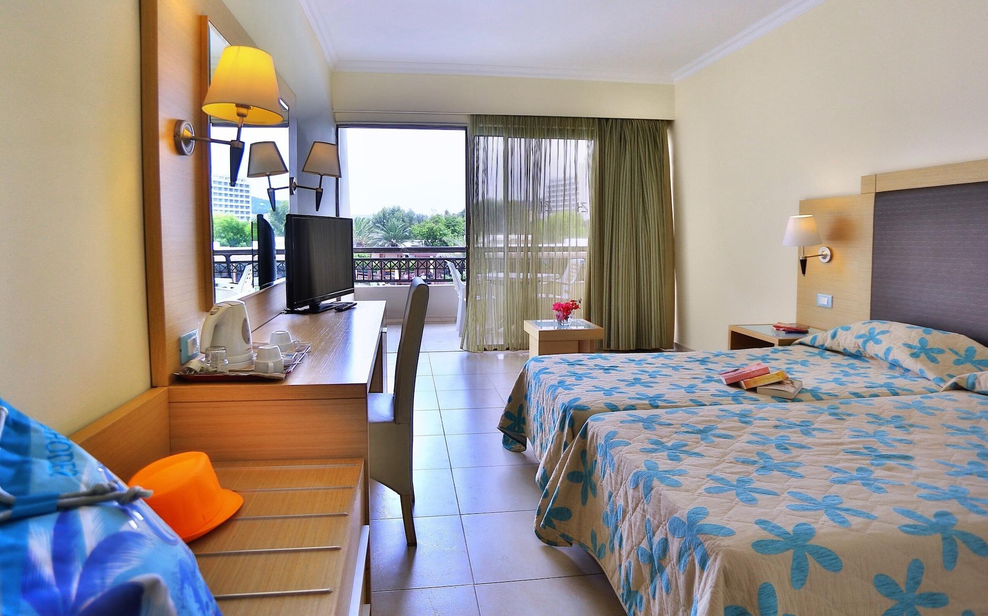 Sol Cosmopolitan Rhodes 4*