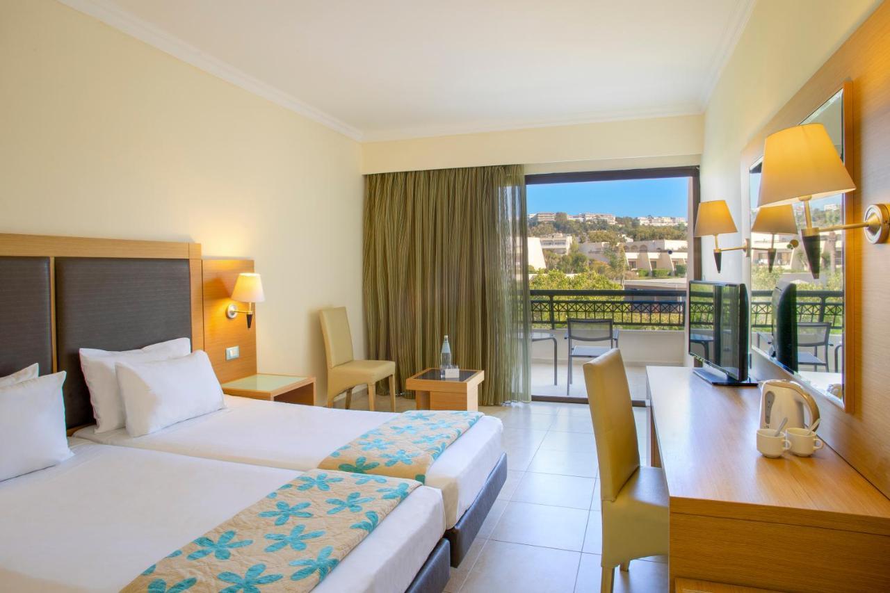 Semesteranläggning (resort) Sol Cosmopolitan Rhodes 4*