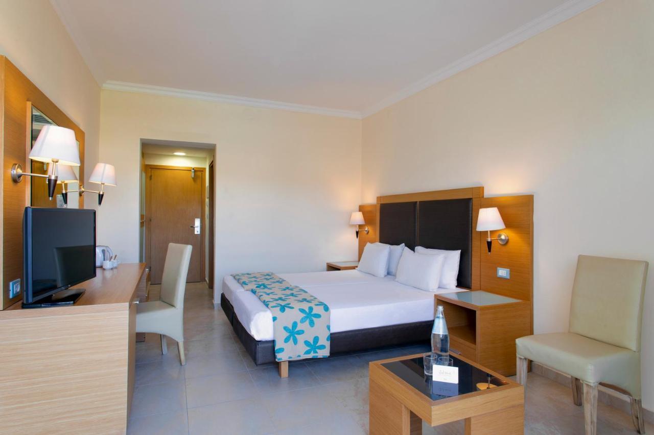 Semesteranläggning (resort) Sol Cosmopolitan Rhodes 4*